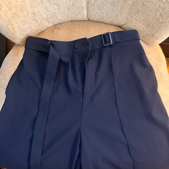 Uniqlo Wide Leg Pants - Picture 3 of 3